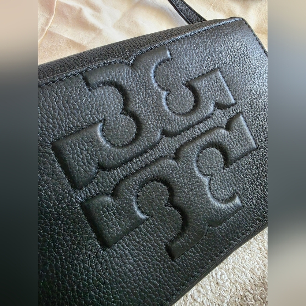 CYBER MONDAY! NWOT TORY BURCH BOMBE T COMBO CROSSBODY BAG - Picture 2 of 8